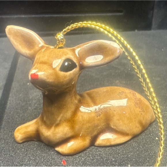 Old Hagen Renaker Tiny Lying Fawn - Picture 1 of 5